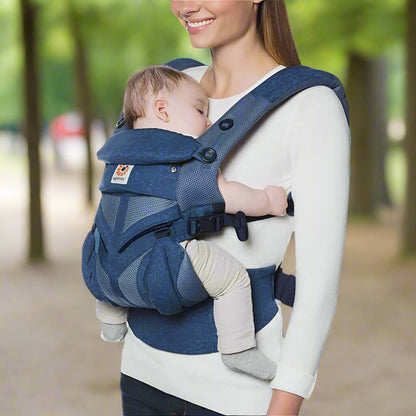 porte bébé breathbabybag bleuprint pour mouvement libre 