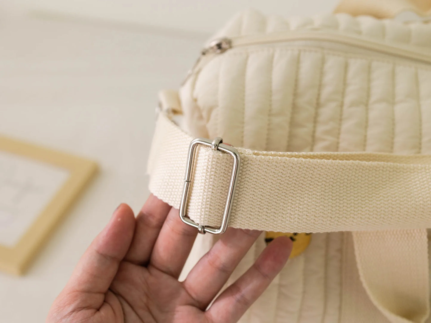 sac a langer bebe beige motif ours ceinture